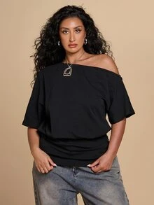 SHEIN BAE CURVE 大尺碼女款黑色休閒不對稱肩百搭T恤 - 黑色 - 查看 5