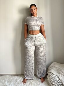 SHEIN SXY 性感休閒白色印花短袖短版T恤與抽繩腰長褲兩件套居家日常夏季套裝 - 彩色 - 查看 4