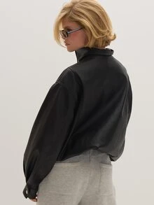 MUSEYN Black Pu Funnel Neck Oversized Boxy Elasticated Hem Jacket Edgy Transitional Layering Casual Day Fall New Season Capsule Wardrobe - Black - View 4