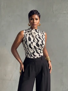 VaVaBold Fashionable Print Collar Gathered Fitted Camisole - Apricot - View 4