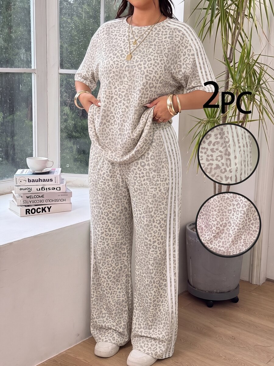 SHEIN EZwear Setelan Kasual Sehari-hari Wanita Ukuran Besar Motif Leopard: Atasan Lengan Pendek dan Celana Panjang - Perak - View 1