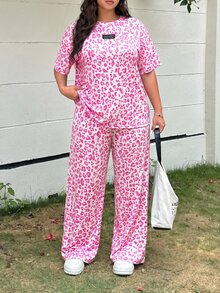 SHEIN EZwear 豹紋大尺碼女款休閒兩件套 T恤與長褲，白色夏季正式度假風 - 淺粉色 - 查看 6