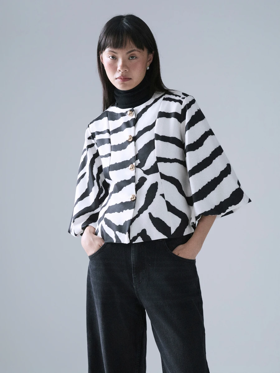 STILLVEA. French Retro White Animal Print Zebra Puff Sleeve Short Jacket,Elegant Metal Button Fall Winter Top Day Party,Chic Versatile Commuting Street Style,Fall Clothes,Fall Fashion - Multicolor - View 1
