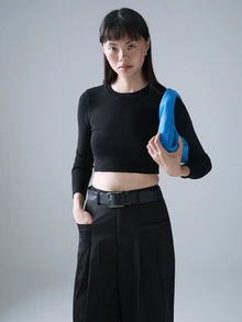 STILLVEA. 纯色罗纹针织短款毛衣，长袖套头衫，秋冬款 - 黑色 - 查看 5