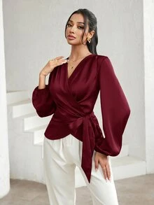 Modelyn 女款素色標準肩寬長袖裹身優雅襯衫 - 酒紅色 - 查看 5
