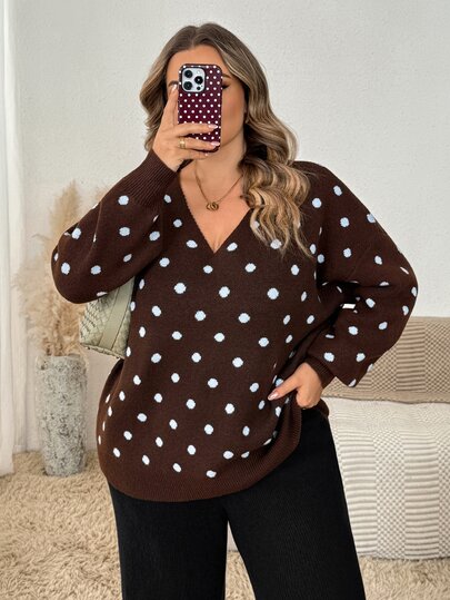 SHEIN CURVE+ Women's Plus Size Casual Heart Pattern Beige V-Neck Backless Sweater Winter