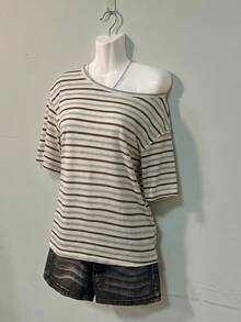 SHEIN EZwear Women's Casual Vintage Off-Shoulder Loose T-Shirt, American Retro Striped T-Shirt, Vintage, Y2K Style, Suitable For Daily Commute, Dating, Gathering, Autumn/Winter/Spring/Summer, Christmas, New Year, Thanksgiving, Party, Wedding, Beach, Graduation, Fashion, Elegant, Casual, Outing, Dating, Appointment, Commute - Multicolor - View 2