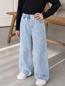 SHEIN 女童休閒牛仔女牛仔西式牛仔褲，嬰兒藍開學季輕量丹寧長褲，彈性腰頭附蝴蝶結刺繡，直筒修身版型，夏季 - 淺色水洗藍 - 查看 8