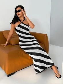 SHEIN Unity Gaun Rajut Vintage Eropa & Amerika Warna Biru Tua dengan Garis-garis Diagonal dan Tali Bahu Tipis, Gaun Liburan Slim Fit dengan Elastis dan Desain Bodycon - Hitam dan Putih - View 6