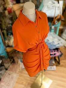 NostaNoir Gaun Kemeja Lengan Pendek Berkerah Kancing Tunggal dengan Ikat Pinggang - Burnt Orange - View 5