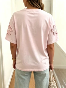 EMERY ROSE 女款大尺碼休閒短袖圓領仿刺繡花卉T恤 - 彩色 - 查看 2