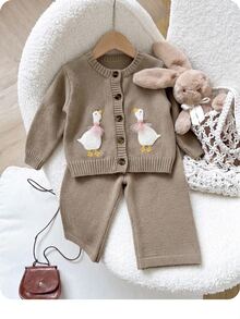 SHEIN Baby Girl Cartoon Pattern Single-Breasted Casual Daily Outing Autumn Winter Cardigan - Khaki - View 1