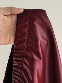 Rustia Jaket Kulit PU Model Drop Shoulder untuk Musim Dingin - Burgundy - View 5