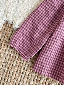 SHEIN 2件組女嬰粉色格紋開襟衫套裝，秋冬90年代家庭款荷葉邊下擺寬鬆格紋套裝，可愛休閒幼兒兩件式穿搭 - 西瓜粉 - 查看 8