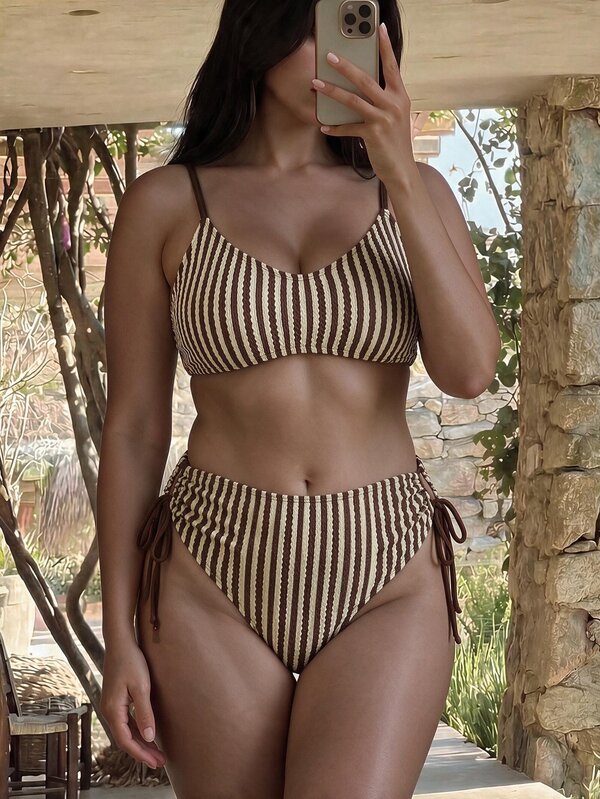 Slaydiva Plus Size Women Summer Beach Striped Spaghetti Strap Sexy Bikini And Triangle Bottom Two-Piece Swimwear Set