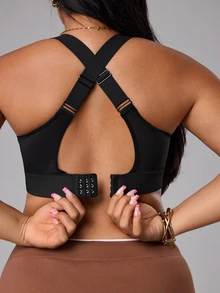 SHEIN Rhythm Era Plus Size High Support Sports Bra With Fixed Cups, Criss-Cross Adjustable Straps And Waist Clasp - Black - View 3