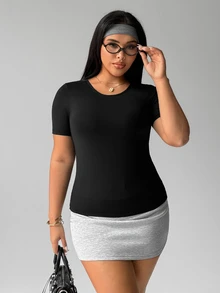 SHEIN Sports Plus Size Women's Seamless Sports T-Shirt With Built-In Bra - Black - View 8