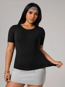 SHEIN Sports Plus Size Women's Seamless Sports T-Shirt With Built-In Bra - Black - View 6