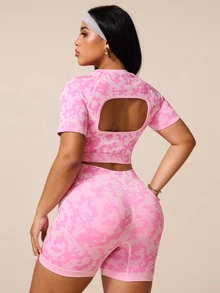 Rhythm Era Plus Size Women Allover Print Hollow Out Short Sleeve Top And Tight Shorts Sports Set - Pink - View 3