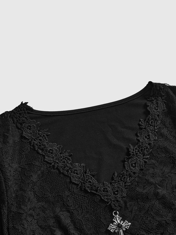 ROMWE Spring/Summer Carnival Party Luxury Black Gothic Sexy Layered Lace V-Neck Flare Sleeve Top, Suitable For Valentine's Day Date - Black - View 8