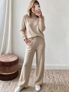 Louniche Sweater Lengan Raglan Kerah Tinggi & Celana Rajut - Aprikot - View 2
