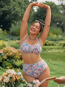 Swim Mod 2026新款春夏加大码两件套碎花随机印花圆领可调节肩带女士比基尼套装，适合海滩、度假穿着 - 彩色 - 查看 3