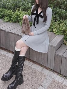 Bijouette Autumn Plus Size Bowknot Knit Dress, Square Neck Heart Button Waist-Cinching Slimming A-Line Mini Dress - Grey - View 11