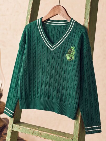 PrepCrw HARRY POTTER X SHEIN Tween Girl Striped V-Neck Tween Girl Loose Long Sleeve Embroidered Green Cable Knit Autumn Sweater, Preppy Style, Suitable For Back To School And Daily Wear