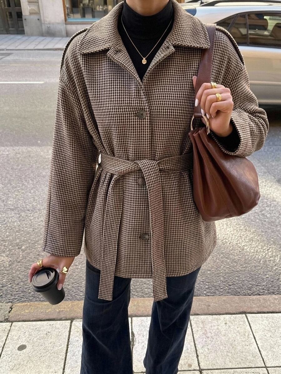 Aloruh Women's Elegant Casual Commute Autumn/Winter Brown And White Check Plaid Long Sleeve Mid-Length Coat Old Money Style Teachers' Day Office - Coffee Brown - View 1