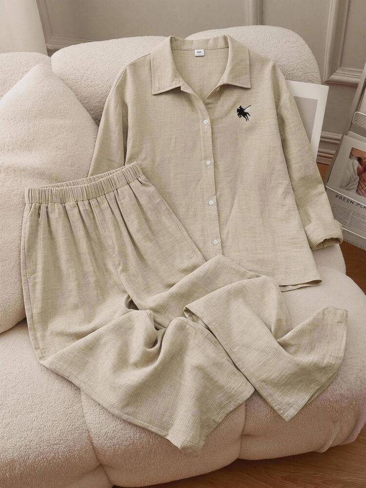 SHEIN Setelan 2 Potong Warna Khaki Muda Bertekstur untuk Remaja Perempuan: Kemeja Lengan Panjang Berkerah Bordir & Celana Panjang Lebar Pinggang Elastis dari Bahan yang Sama & Kain Ramah Kulit & Gaya Kasual Santai untuk Anak Perempuan & Pakaian Sehari-hari Musim Semi/Gugur untuk Berpergian & Set Minimalis Desain Niche untuk Remaja Perempuan - Khaki - View 6