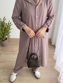 Solavon Setelan Busana Arab Wanita Warna Polos dengan Jaket Berkerudung dan Celana Panjang Kancing Depan - Coklat - View 3