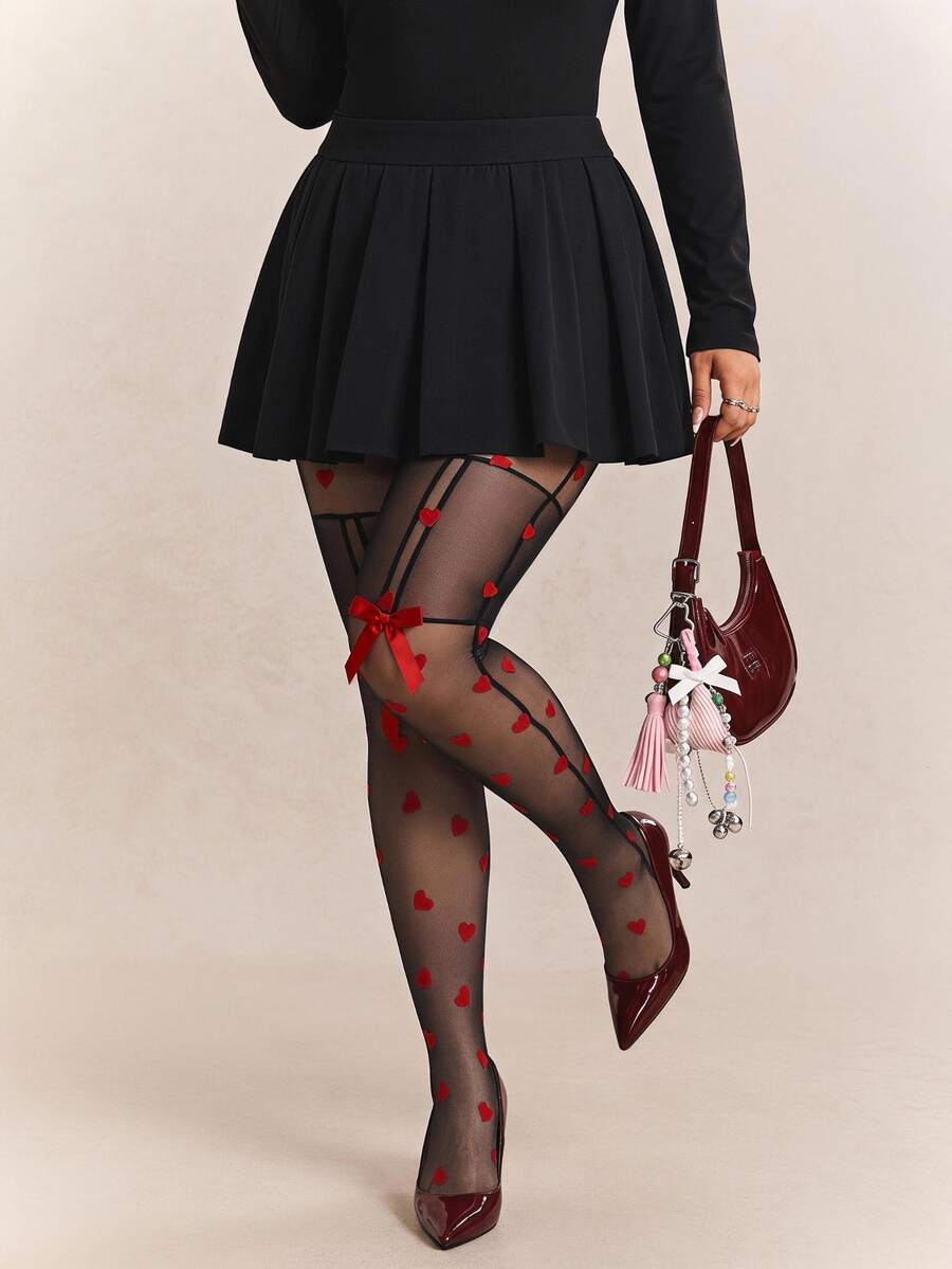 CovetEZ Plus Size Red Bow Decor & Heart Print Leggings - Red - View 1
