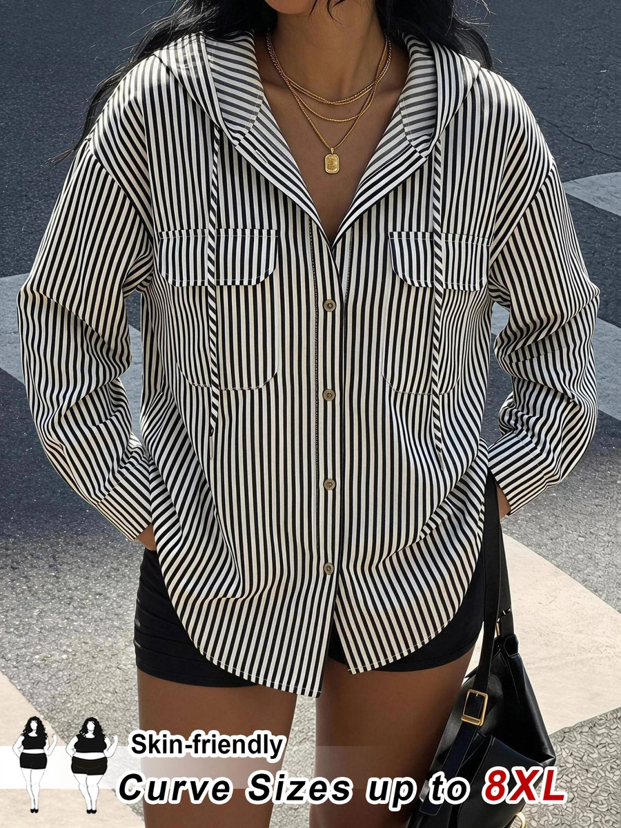 SHEIN CURVE+ 大尺碼女款優雅休閒傳統黑白襯衫輕便寬鬆連帽外套,適合秋季萬聖節正式場合度假辦公 - 黑與白 - 查看 1