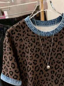 Resyla Große Größen Leopardenmuster Grafik T-Shirt, Sommer, Mode Geschenk für Schwestern, Geschenk für Mütter, Lässiger minimalistischer Stil Top - Verschiedenfarbig - Übersicht 5