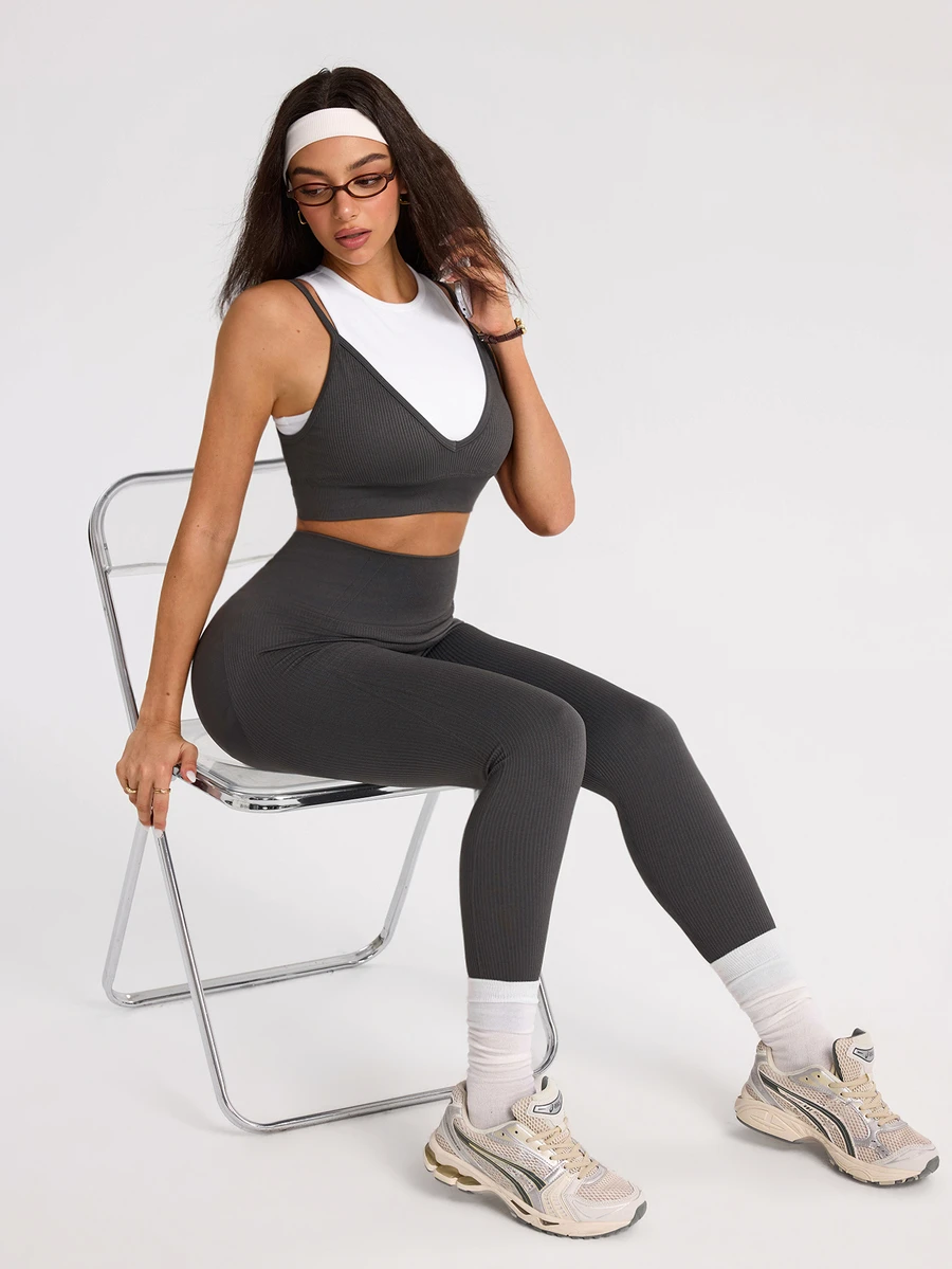 SHEIN Sports Women's Colorblock Patchwork Cropped Tank Top & Leggings Sports Set - Grey - View 1