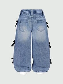 SHEIN 女童牛仔長褲，休閒牛仔女郎西式復古時尚個性款，前開衩破洞水洗褪色酸洗淺藍色，3D蝴蝶結寬腿修身版型 - 藍色 - 查看 2
