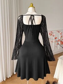 Comfortcana Plus Size Autumn/Winter Lace Patchwork Long Sleeve Dress - Black - View 2