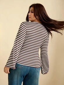 Edennvi Women's Plus Size Bell Sleeve Long Sleeve T-Shirt, Round Neck Elegant Tee, Suitable For Commute, Business, Daily, Vacation, Dating Fall - Multicolor - View 2
