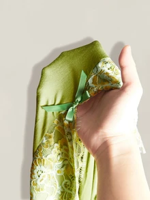 SHEIN ICON 對比蕾絲抓皺 Y2K 吊帶上衣 - 綠色 - 查看 11