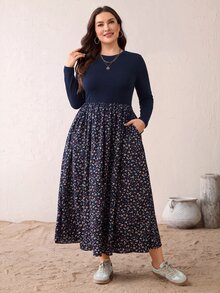 SHEIN Essnce Gaun Patchwork Bunga Kecil Kasual Ukuran Plus untuk Musim Gugur - Navy Blue - View 6