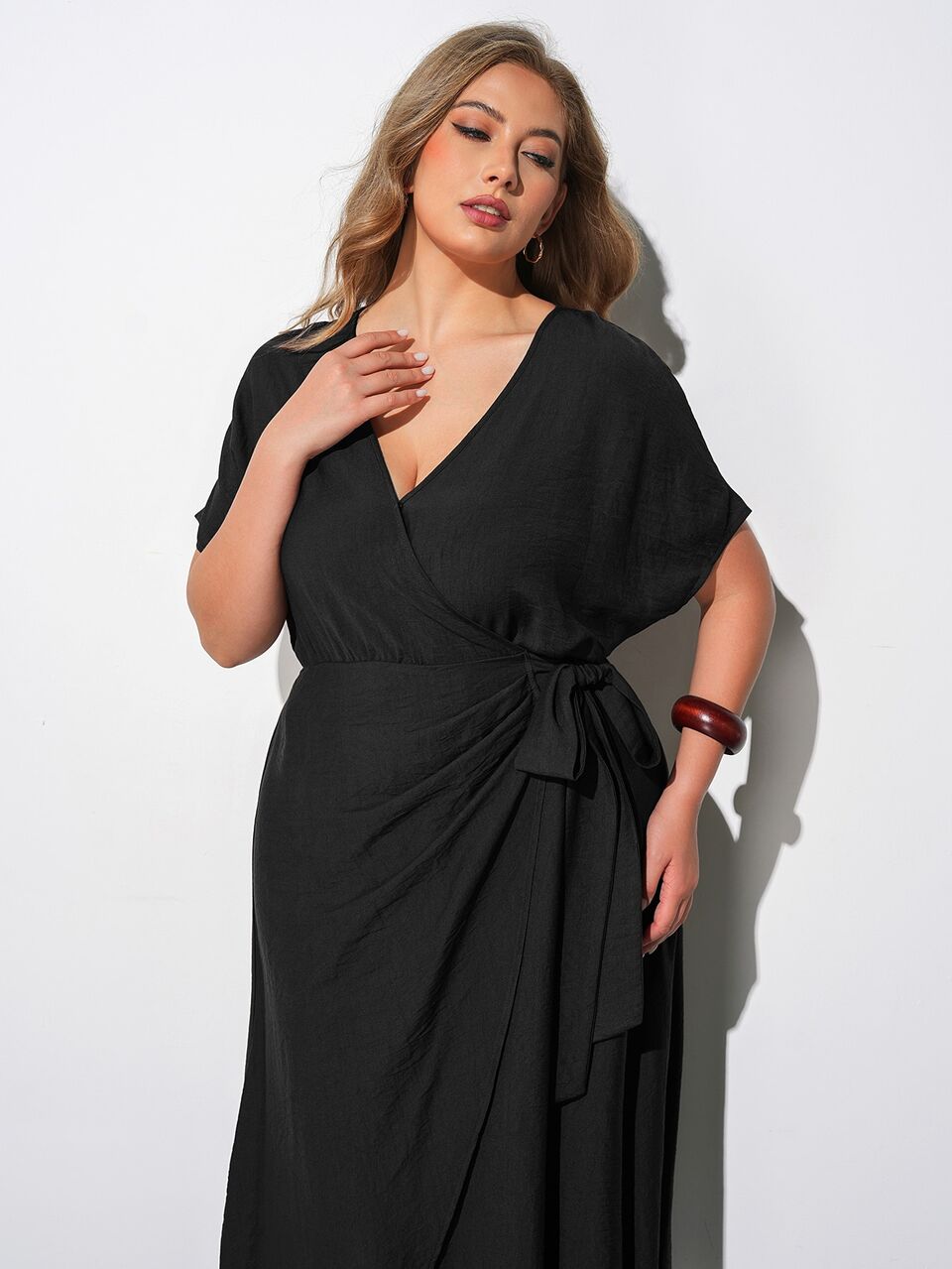 SHEIN Maija Plus Size Black V-Neck Wrap Tie Short Sleeve Casual Dress Vintage Old Money Teacher Style Romantic Fashion Versatile Summer Women's Party Top Beach Vacation Outing Graduation Ceremony Elegant Women's Shirt Casual Shirt Formal Attire Work Office Women