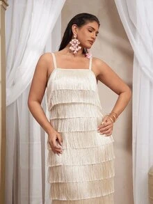 VOLUPTÉ CURVE Gaun Panjang Putih Ukuran Plus untuk Wanita Musim Semi/Panas, Berumbai, Berlapis, Leher Persegi, Tanpa Lengan, Gaun Kasual Elegan untuk Liburan, Pesta, Pernikahan, dan Tamu - Aprikot - View 6