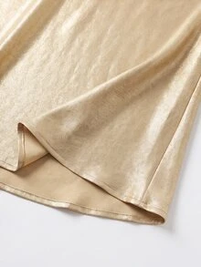 GlowEve CURVE Elegantes Damen-Cami-Kleid in Große Größen aus glänzendem Stoff mit Spitzen-Patchwork-Design, Wasserfall-Ausschnitt, für Hochzeit, Brunch, formelle Cocktailparty, Weiß, zartes Gelb, Sommer - Gold - Übersicht 6