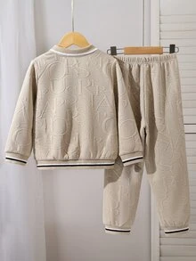 男童時尚 Polo 領休閒衛衣與長褲套裝，適合日常穿著、休閒外出、運動及各種場合，春秋套裝，衛衣套裝，男童套裝 - 卡其色 - 查看 2