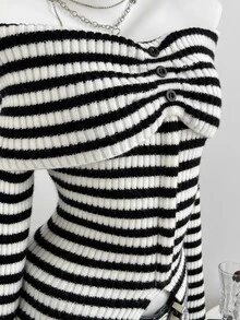 Elamini Sweater Off-Shoulder Bergaris Kancing Gaya Jalanan Korea untuk Wanita - Hitam dan Putih - View 4