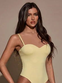 SHEIN BAE Body básico sin mangas de color liso casual y sexy para mujer, amarillo pálido, para verano, uso diario, salidas nocturnas y Halloween - Amarillo - Ver 5