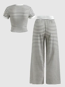 SHEIN 少女黑白条纹拼接圆领短袖T恤和裤子套装 - 黑與白 - 查看 3