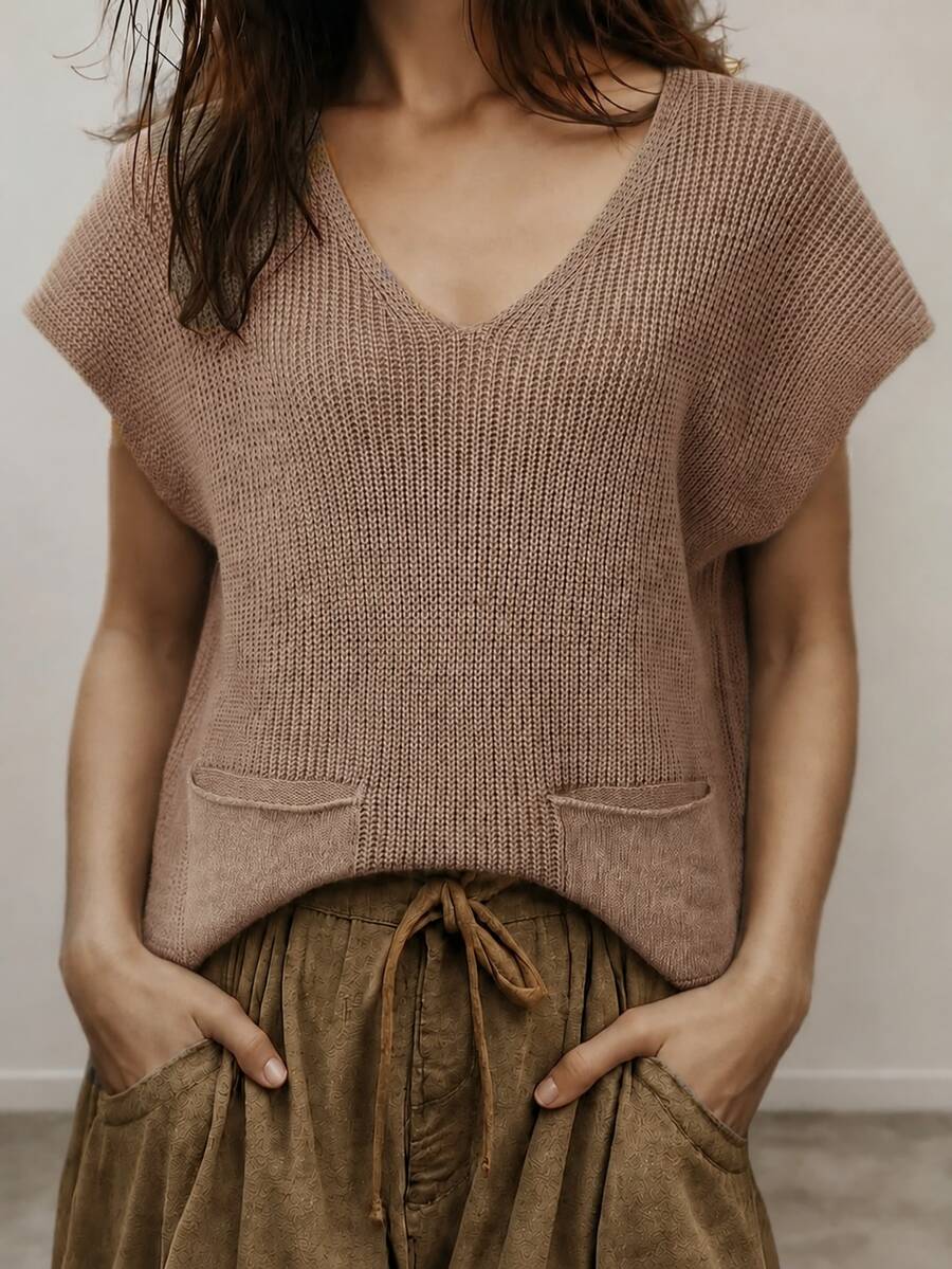 Breezaya Atasan Rajut Lengan Kelelawar dengan Detail Saku dan Leher V Polos - Khaki - View 1