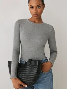 YARNWELL Kaos Lengan Panjang Wanita Warna Polos Model Slim Fit Serbaguna Kasual untuk Sehari-hari di Rumah, Warna Abu-abu Gelap Musim Gugur - Grey - View 10
