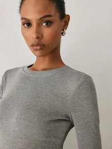 YARNWELL Kaos Lengan Panjang Wanita Warna Polos Model Slim Fit Serbaguna Kasual untuk Sehari-hari di Rumah, Warna Abu-abu Gelap Musim Gugur - Grey - View 8